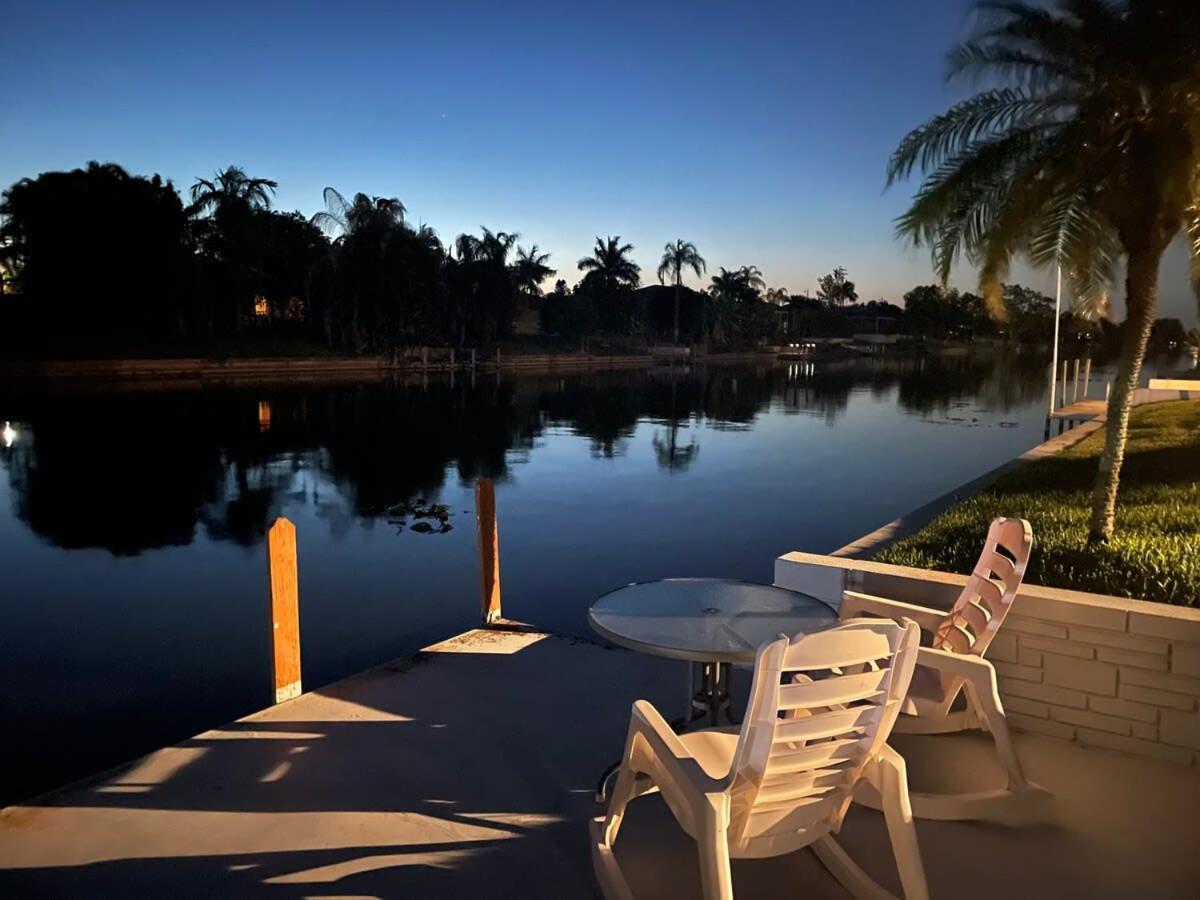 珊瑚角Hidden Secret Waterfront Retreat别墅 外观 照片